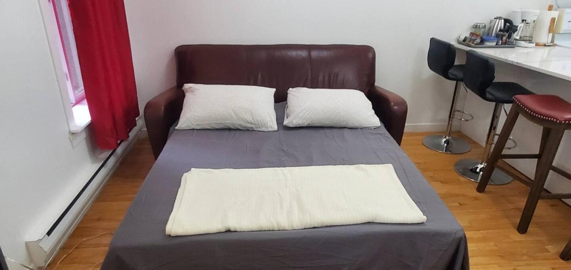 Heart Of Mtr For Memorable Experience 7Minmetro 2 Backyard Fully Equipped Villa Монреал Екстериор снимка
